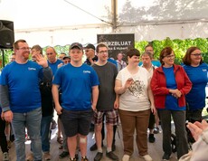 Eine Gruppe von Menschen