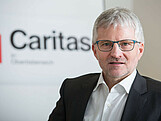 Portrait Caritas Direktor Franz Kehrer
